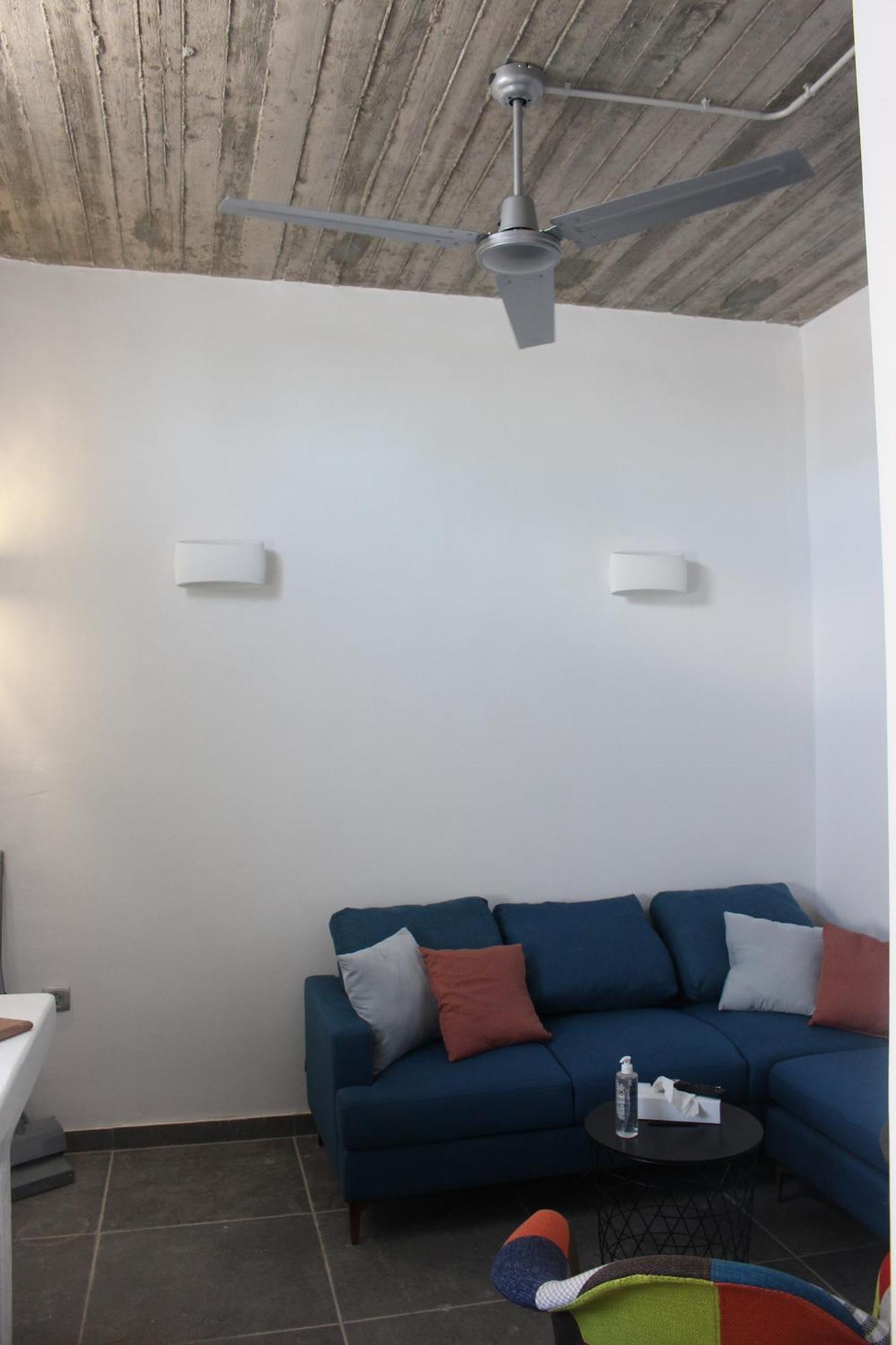 Ab Green Living Santorini Emporio  Ngoại thất bức ảnh